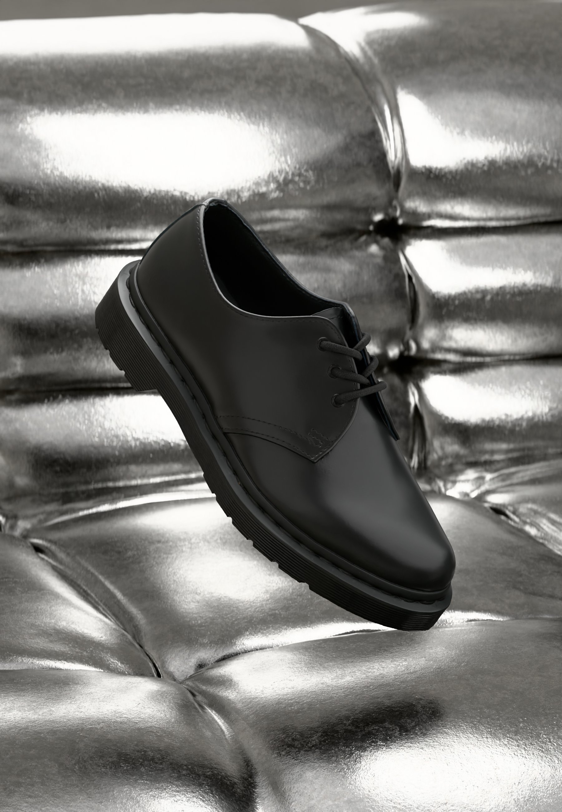 Dr. Martens 1461 MONO UNISEXE - Chaussures à lacets - Noir lisse