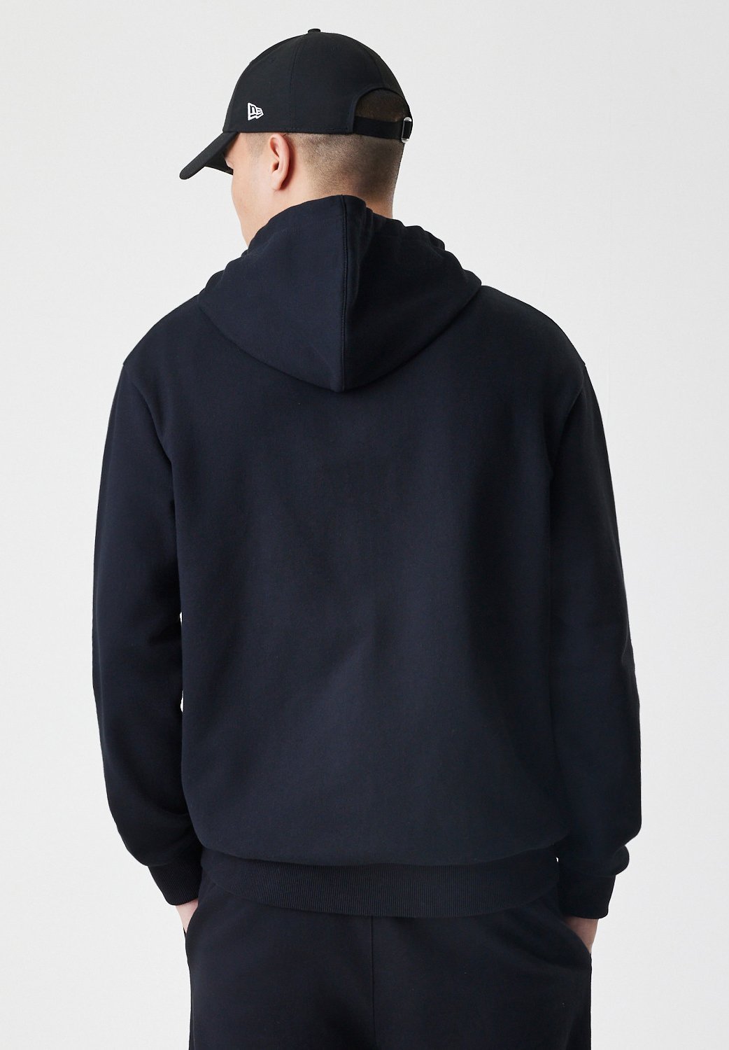 New Era Sweatshirts
