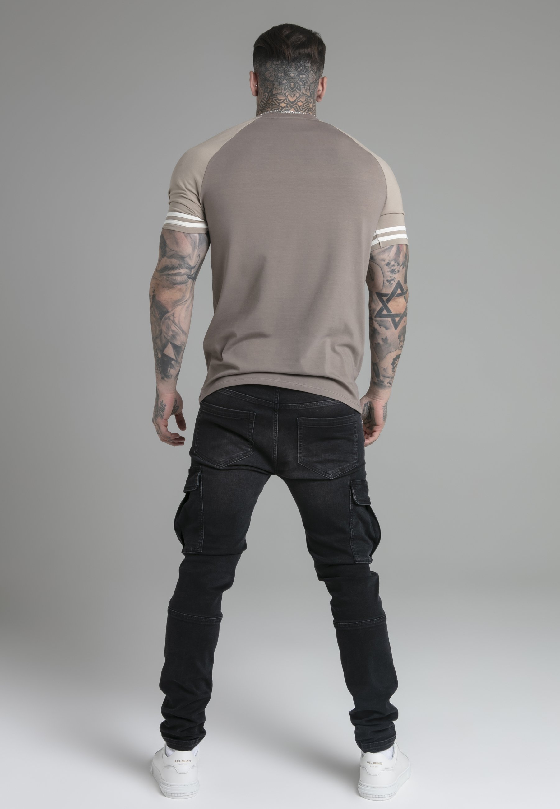 SIKSILK RAGLAN - T-shirt met print - beige