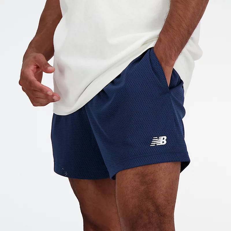 Essentials Herren-Sportshorts aus Mesh, 5 Zoll, - NB NAVY