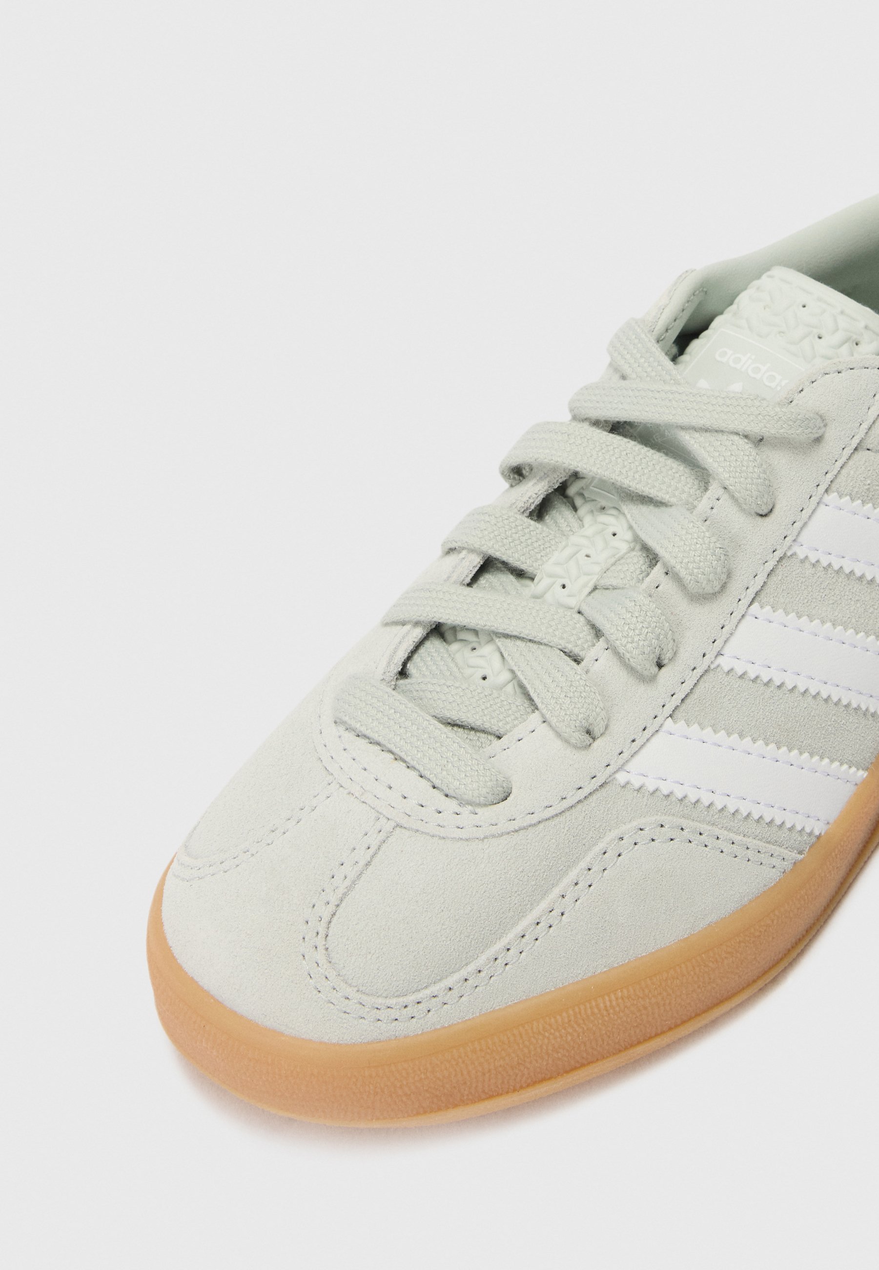 adidas Originals GAZELLE UNISEX - Edzőcipők - ezüst/fekete/fehér
