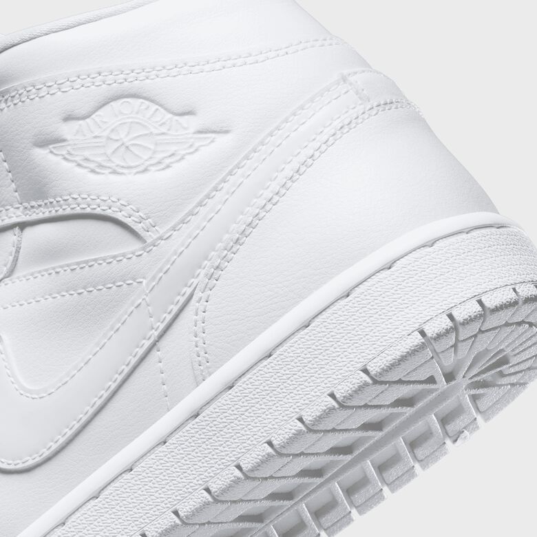 WMNS Air Jordan 1 Mid