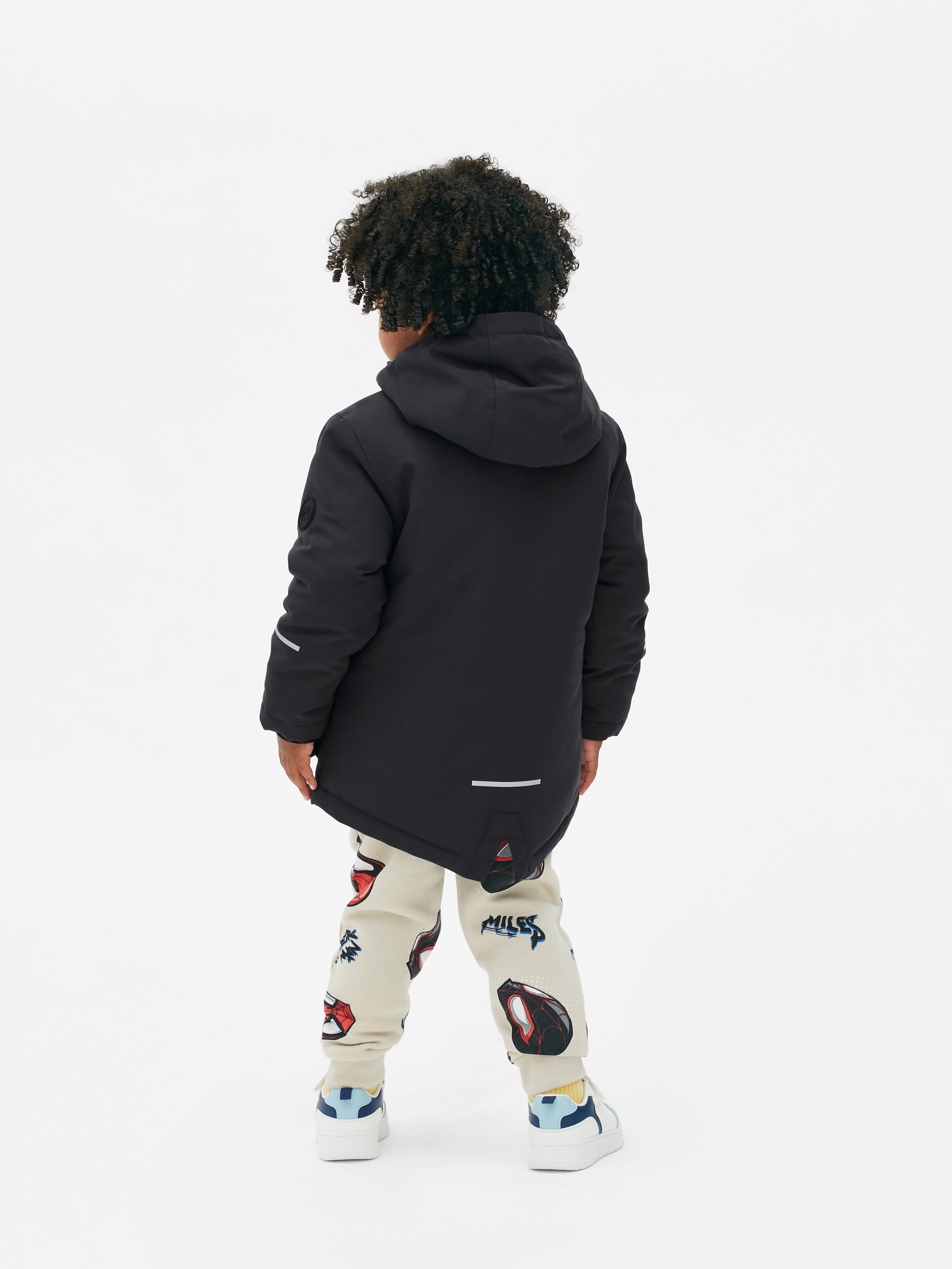 Utility parka Egy elegáns parka minimalista kültéri stílushoz