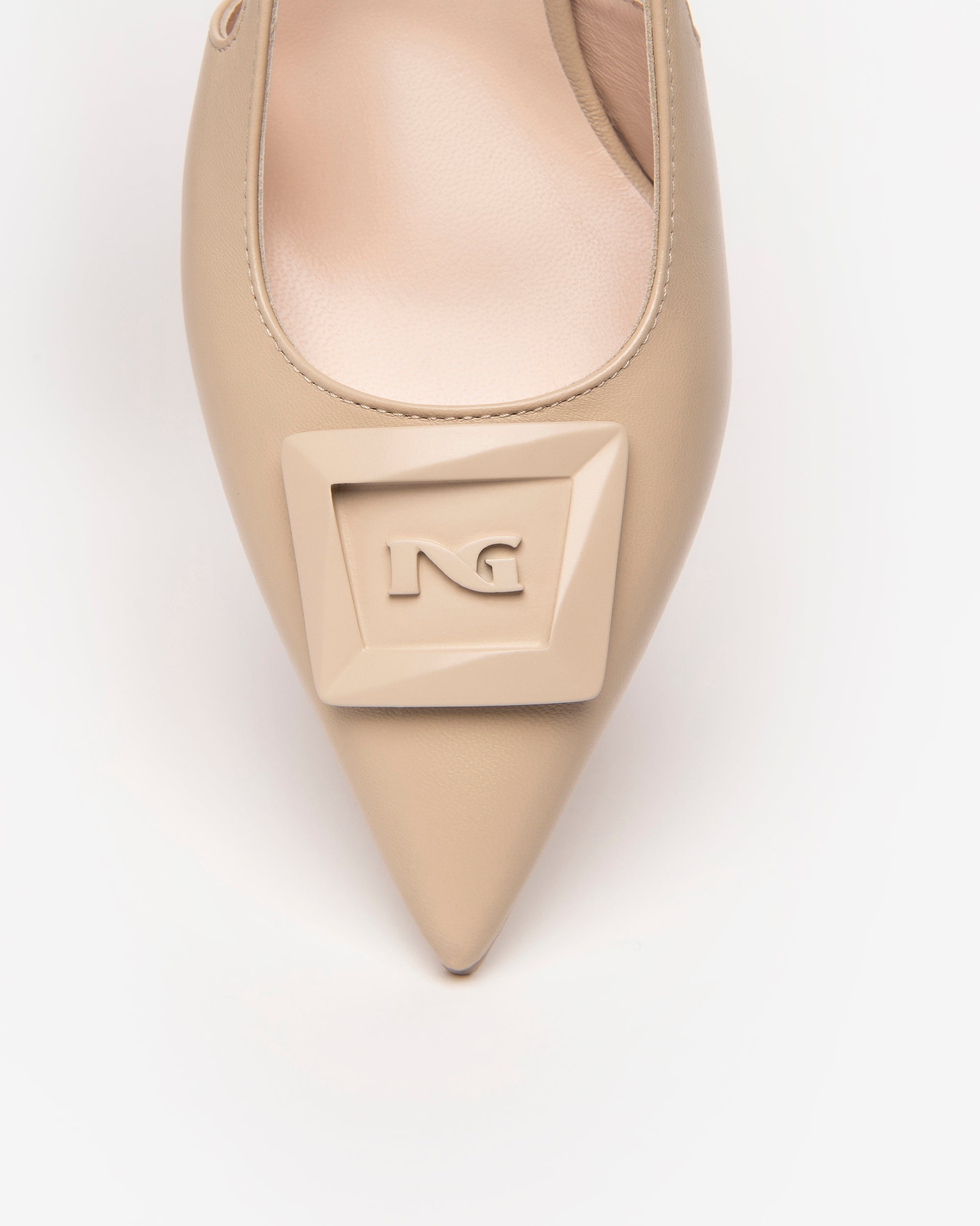  Damen-Pumps aus Leder