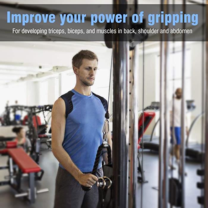 Kabeltouwtraining voor krachttraining, biceps- en tricepstraining, fitness in de sportschool -RAI