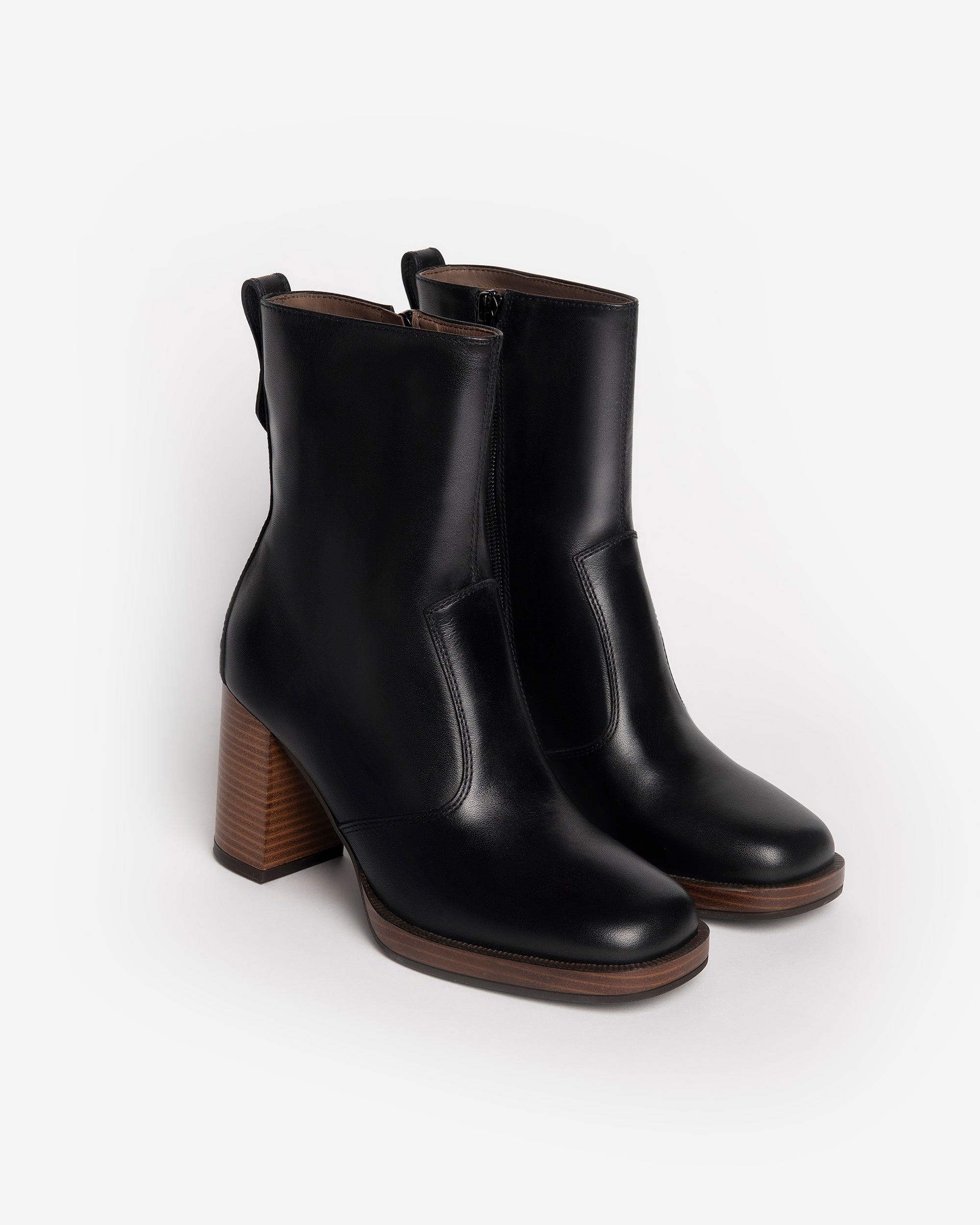  Damen-Ankle-Boots aus Leder