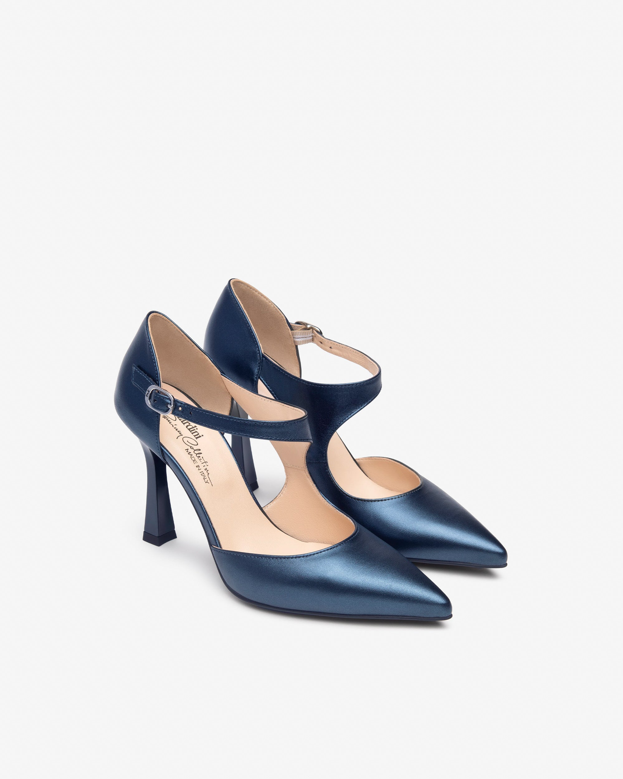  Damen-Pumps aus Leder