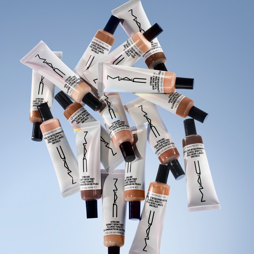 MAC Strobe Dewy Skin Tint ansigtscreme - 30 ml