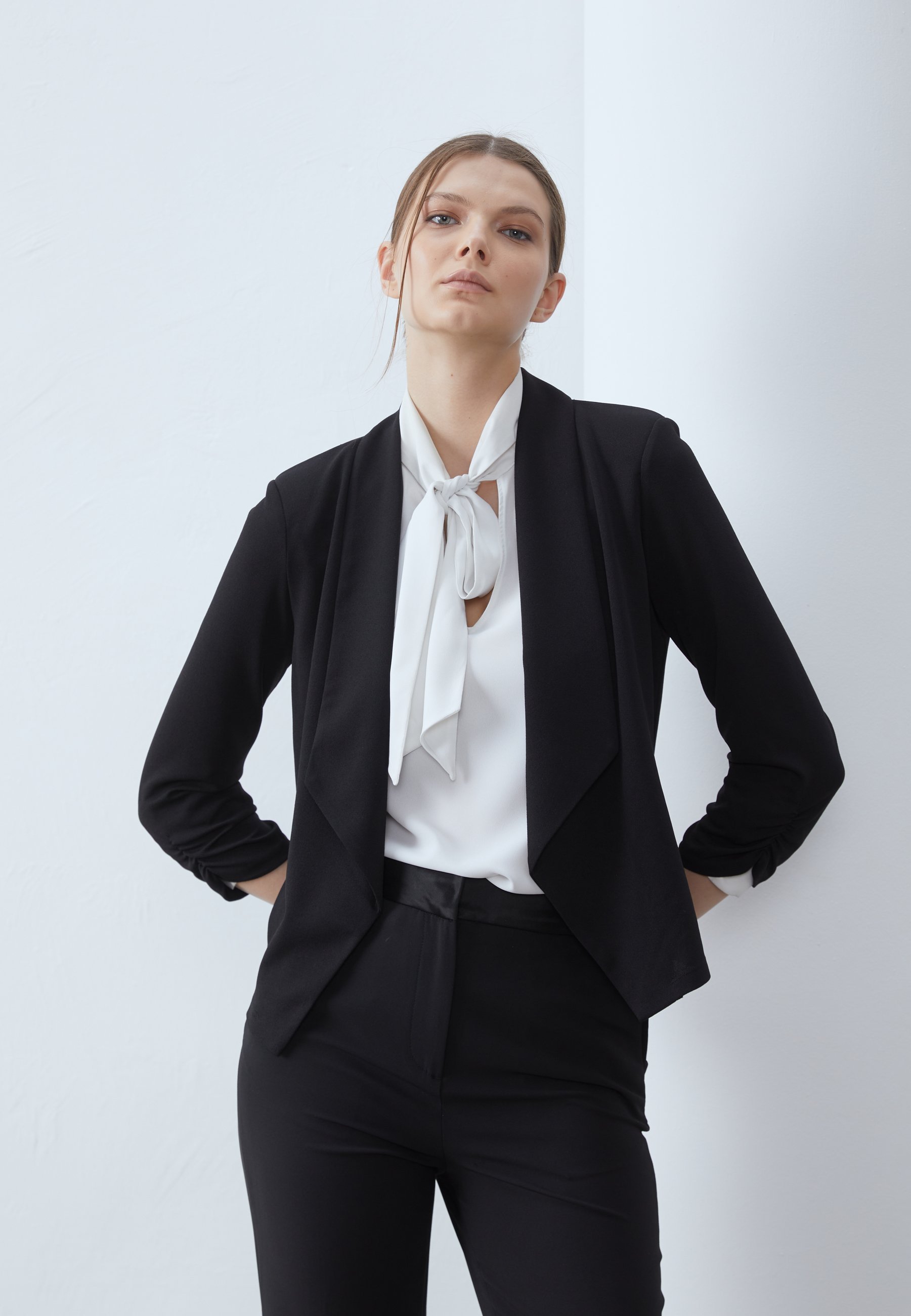 Blazer Anna Field - preto