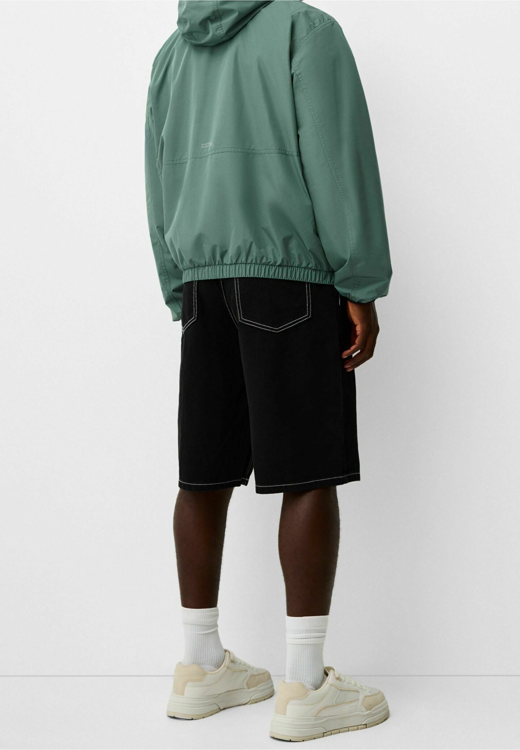 Bershka Light jas - donkergroen