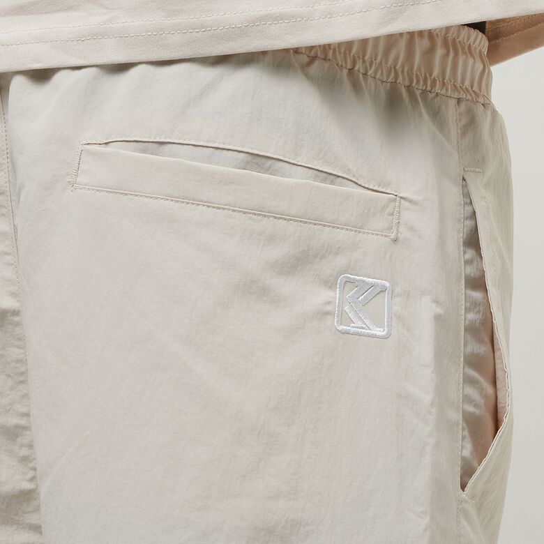 Pantalones cortos cargo con el logo de la marca Rubber