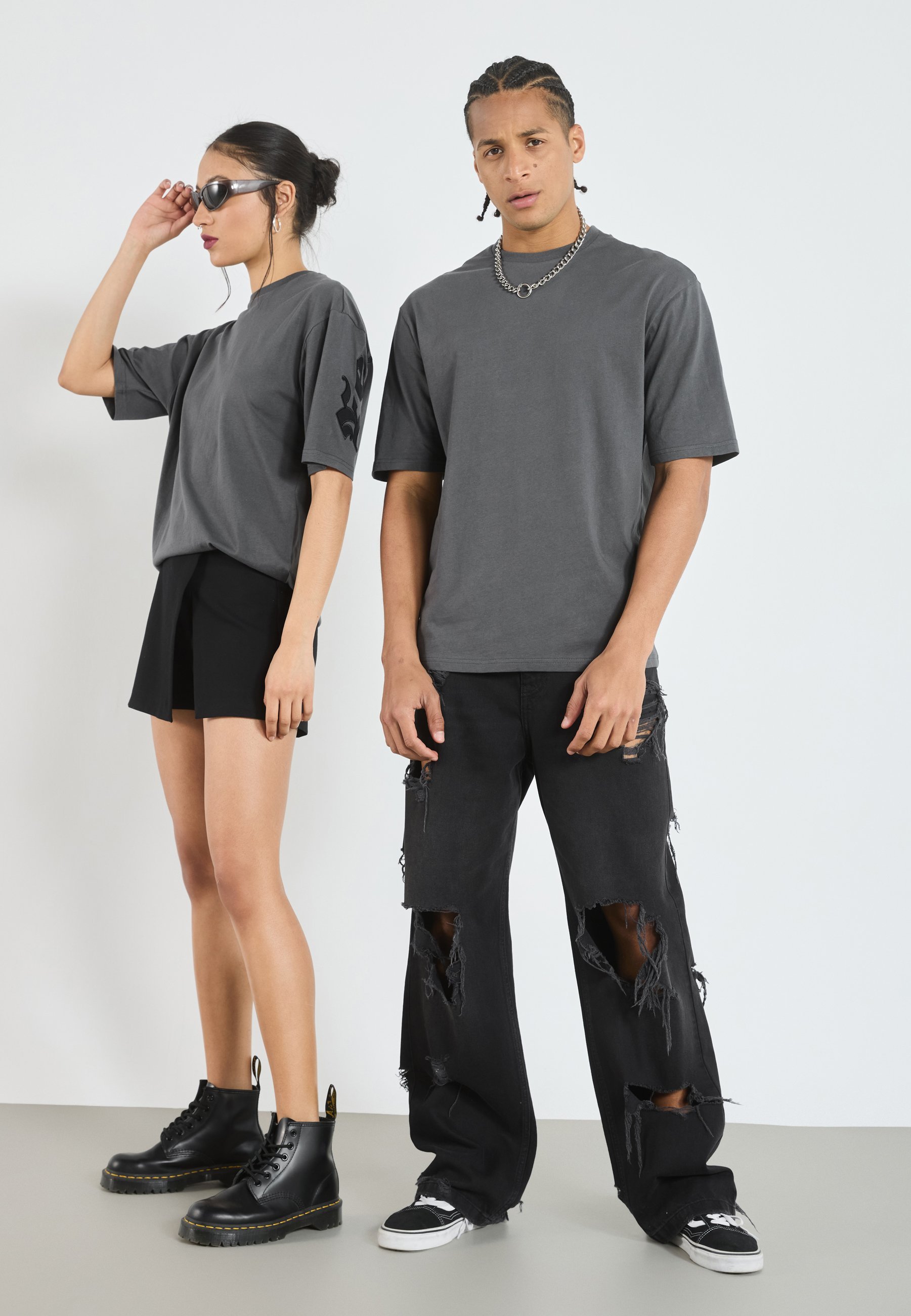 YOURTURN UNISEXE - T-shirt imprimé - fer forgé