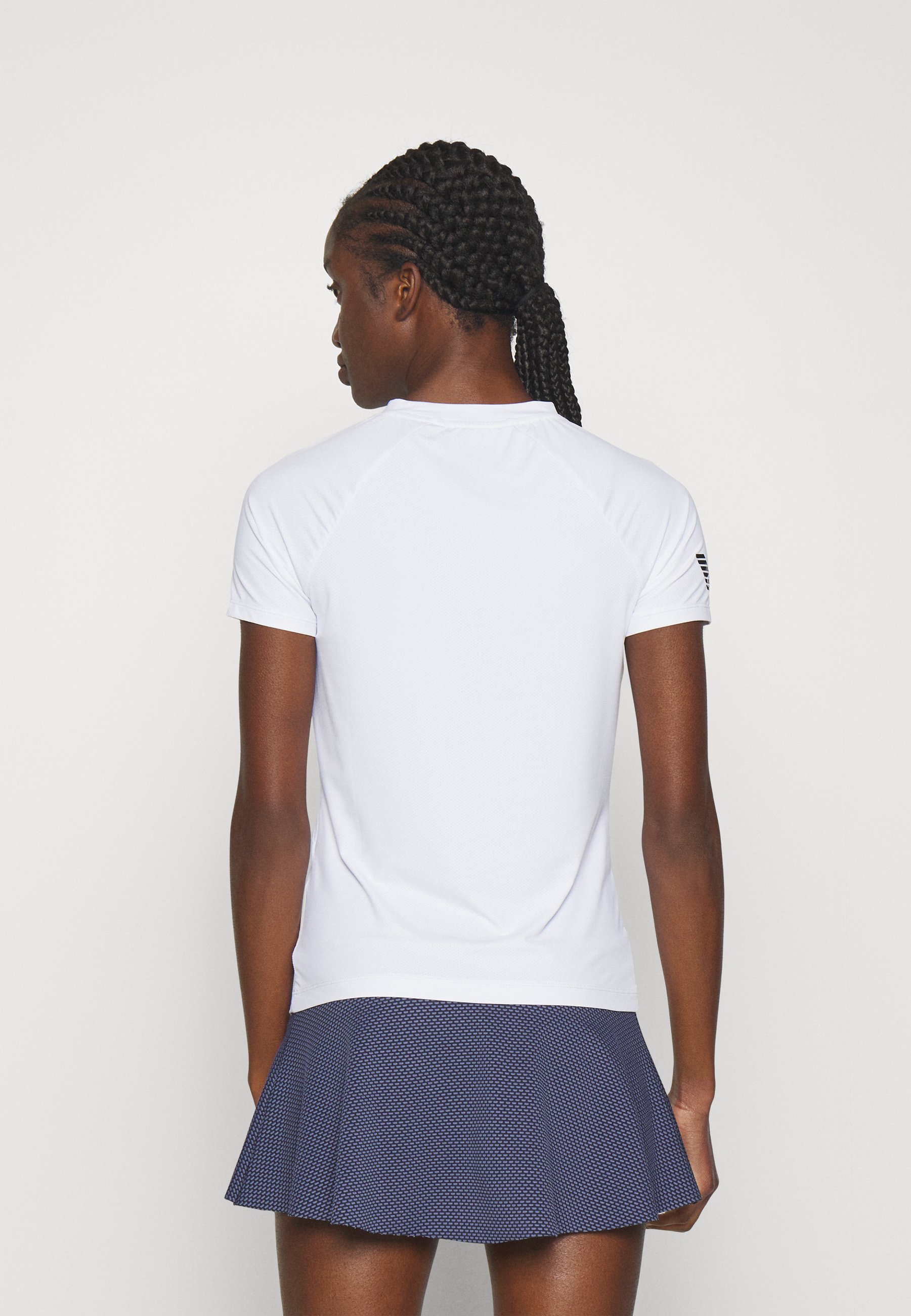 Camiseta esportiva EA7 Emporio Armani - branca