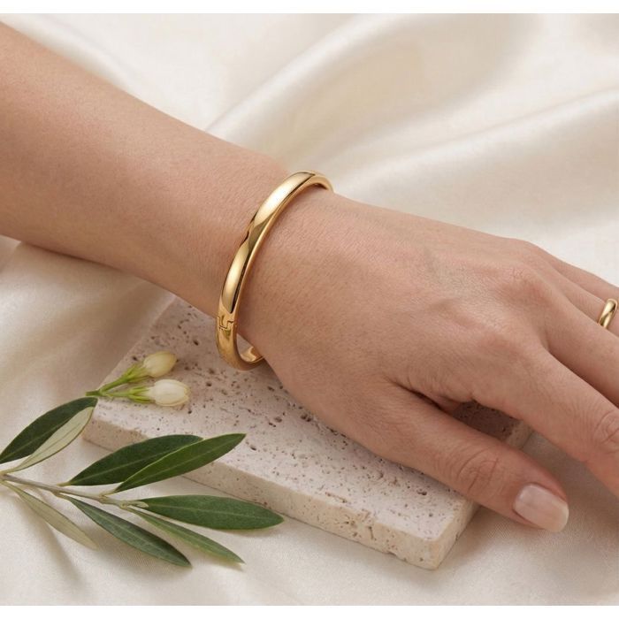 Bracelet - Women's - Bangle - Oval - Smooth - 18k Yellow Gold Plated - 3 Microns - 62 x 54 mm