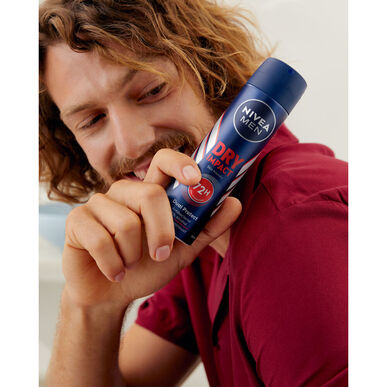 Nivea deodorant ve spreji pro muže Dry Impact 200 ml 200 ml