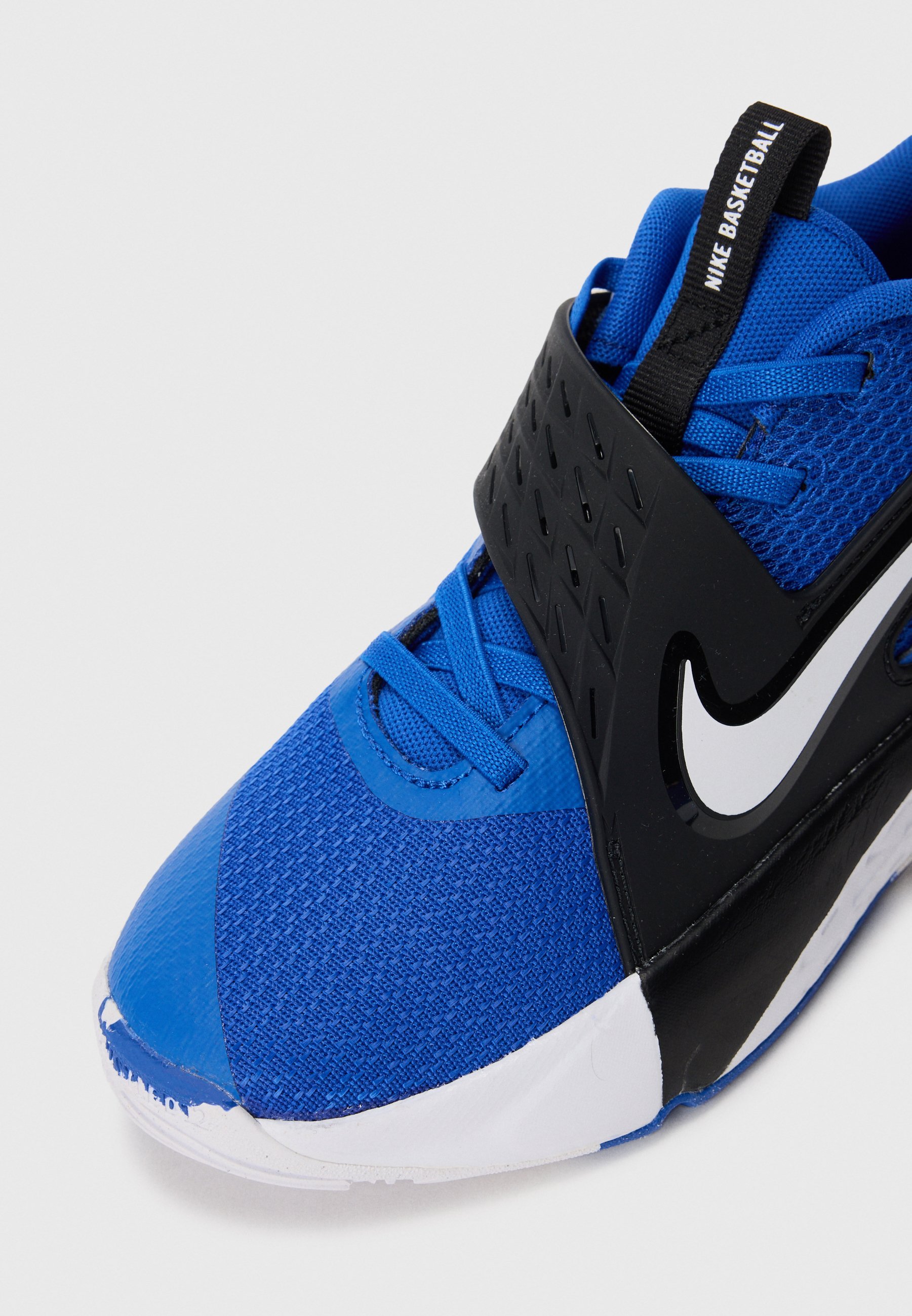 Nike Performance TEAM HUSTLE UNISEX - Basketbalschoenen - game royal/white/black