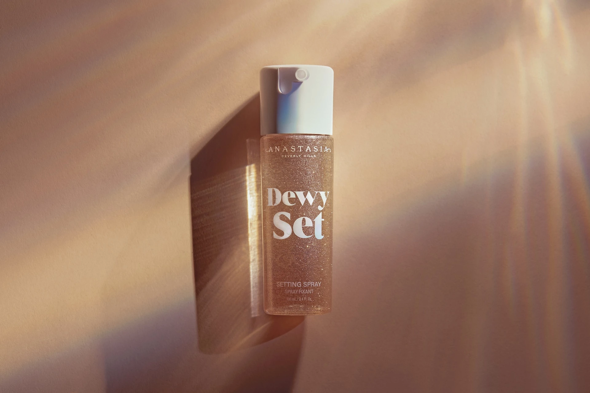 Sprej za fiksiranje kose Dewy 100 ml - Anastasia