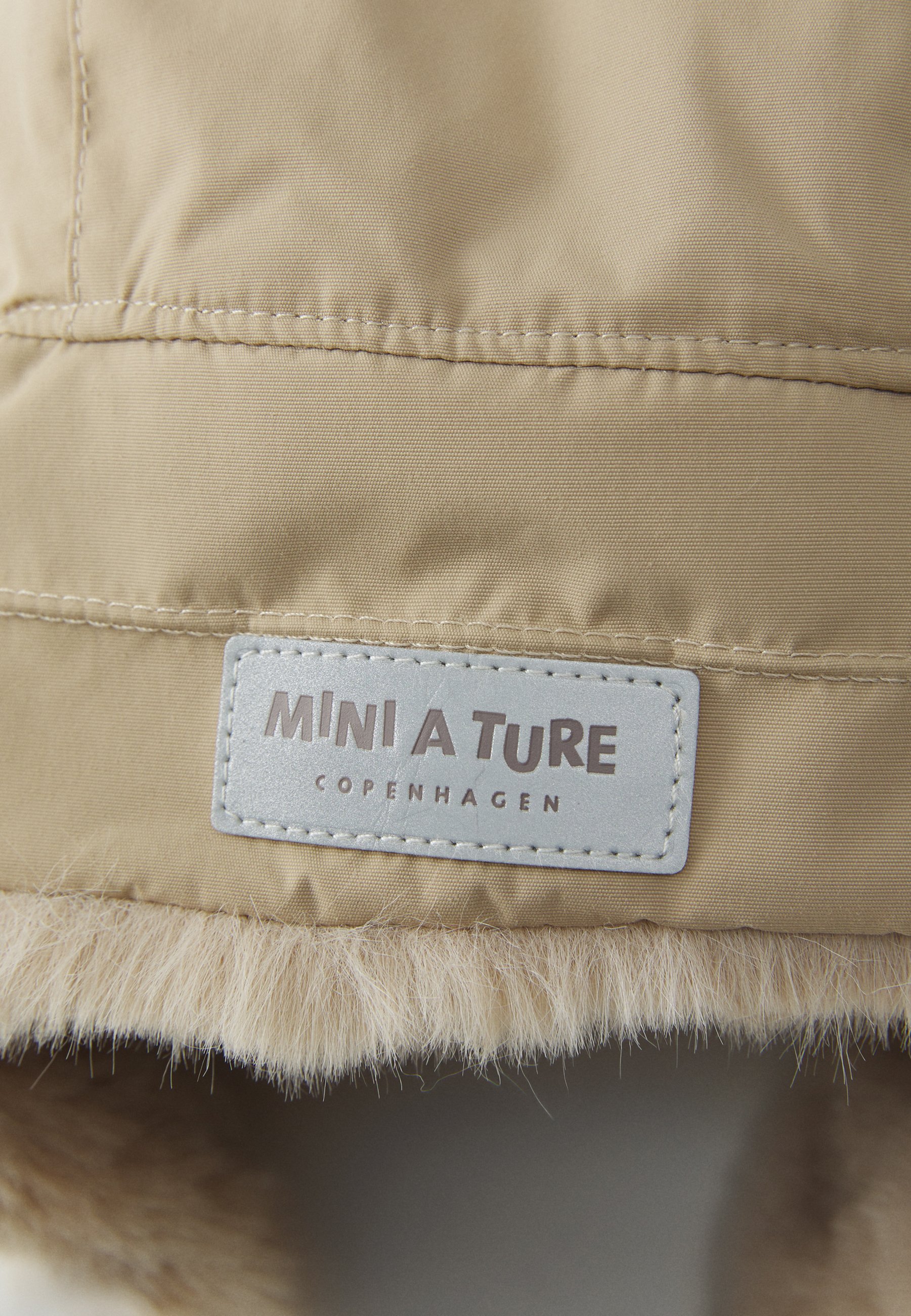MINI A TURE MATCRISTER WINTER HOOD UNISEX - Berretto - savana marrone