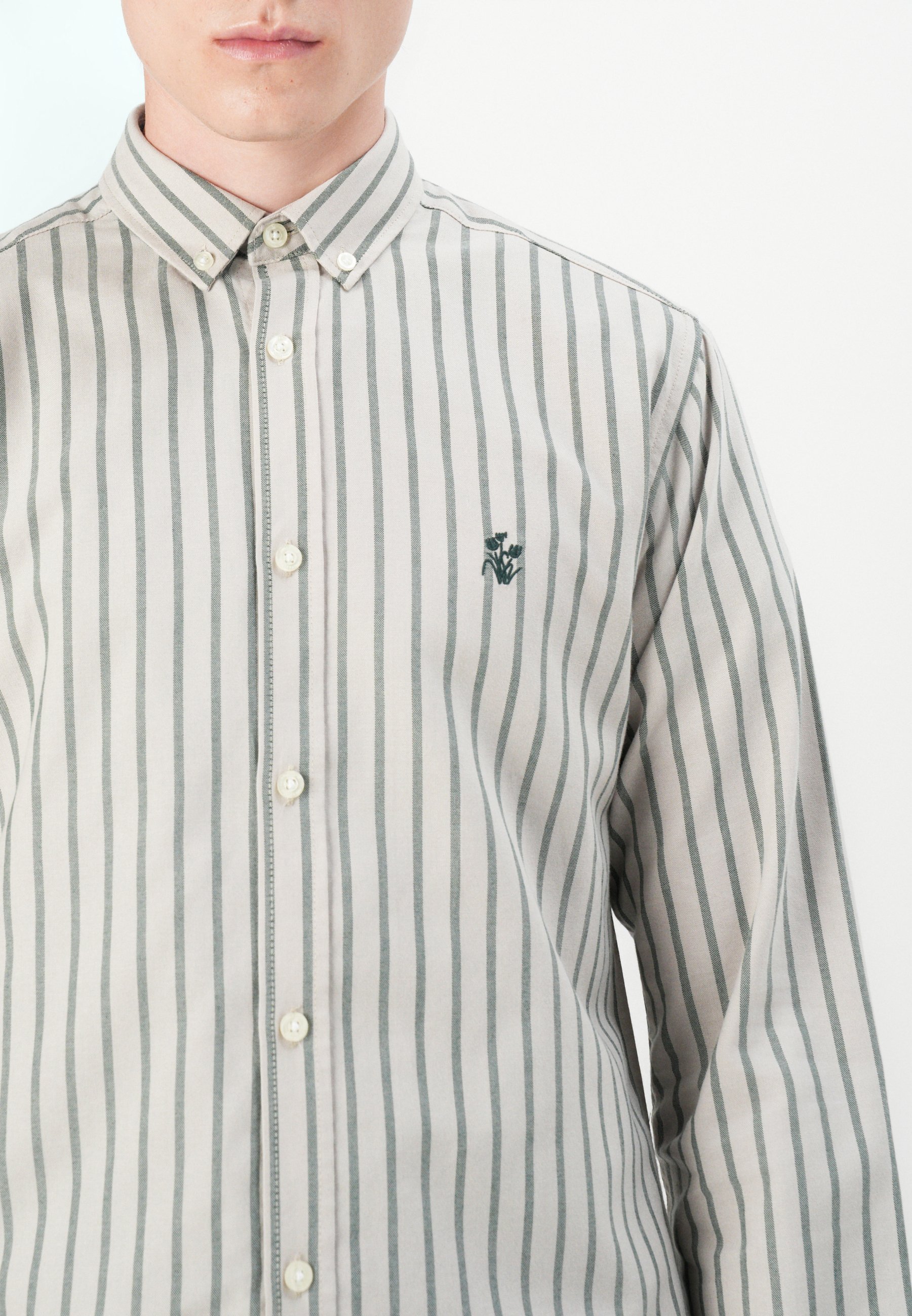 Only & Sons ONSALVARO STRIPE - Hemd - Kiefernhain