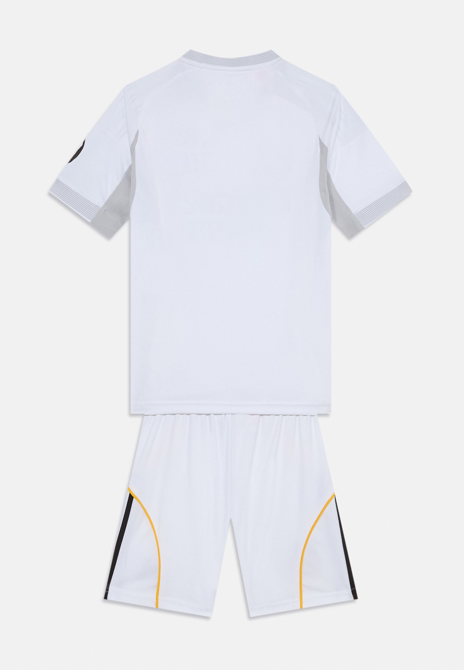 adidas Performance REAL MADRID - T-shirt de sport - blanc