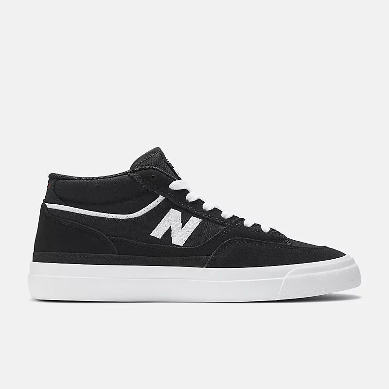 Męskie buty NB Numeric Franky Villani 417 - czarne z białym