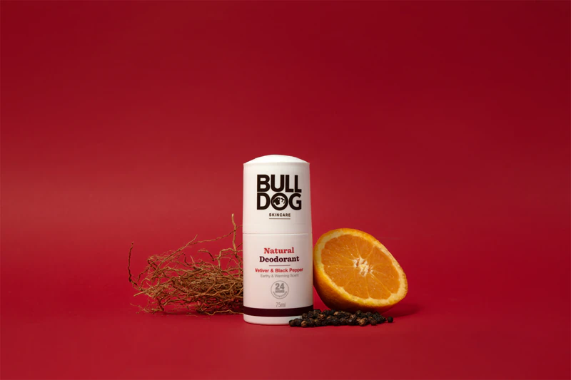 Dezodorant Bulldog Natural Vetiver a čierne korenie