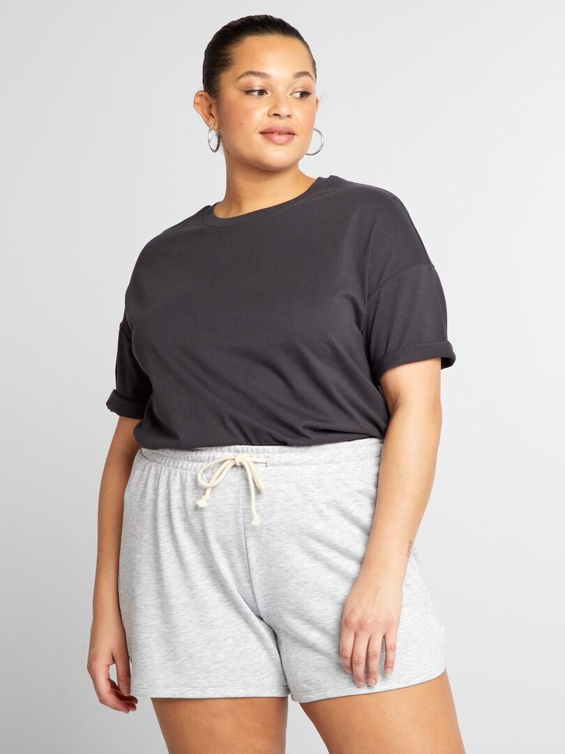 Basic T-shirt met verlaagde schouders - ZWART