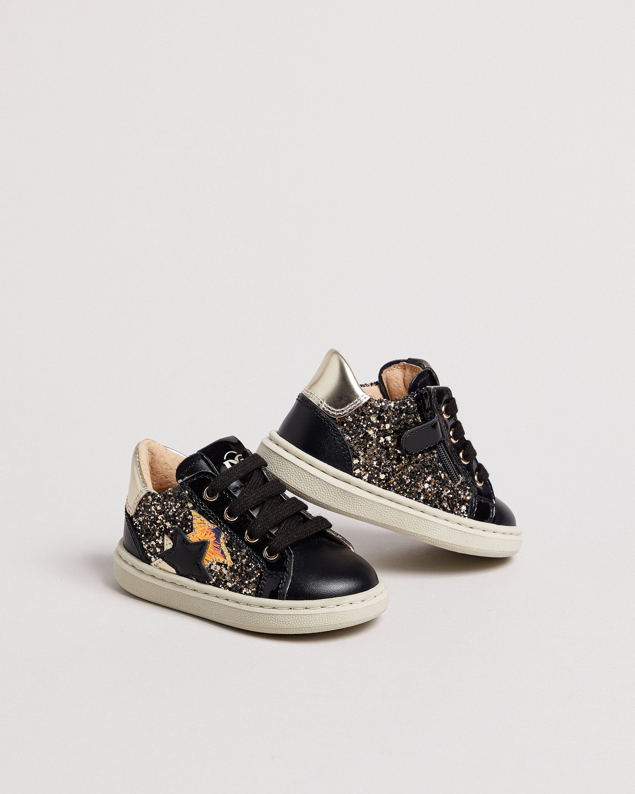  Baskets junior pour filles en matière technique et cuir