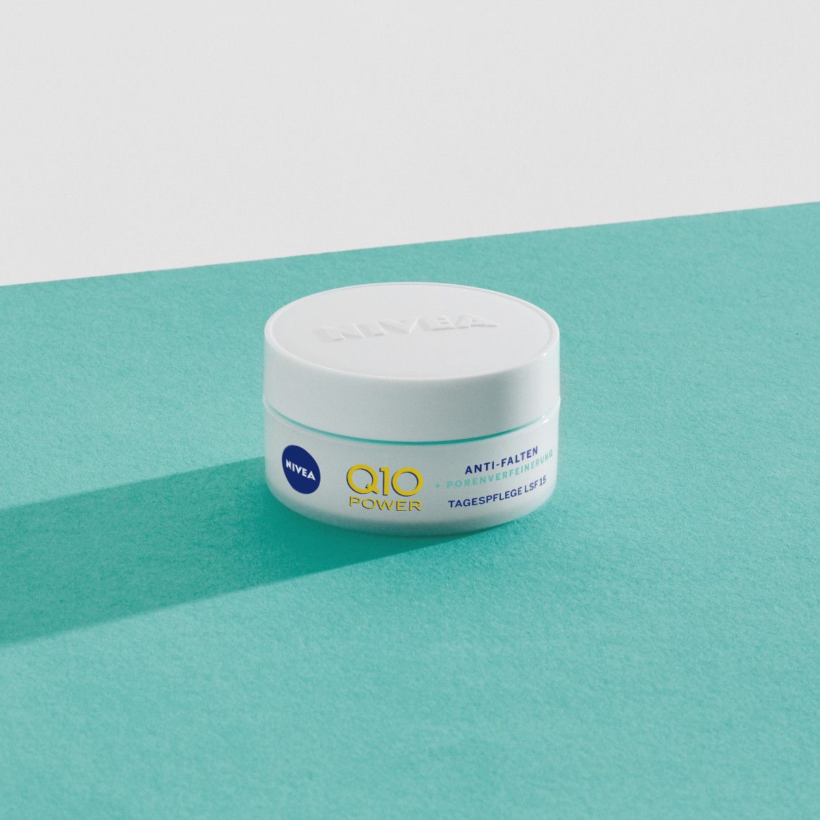 Q10 Power dnevna krema SPF 15 protiv bora smanjuje pore Kreme protiv bora i starenja