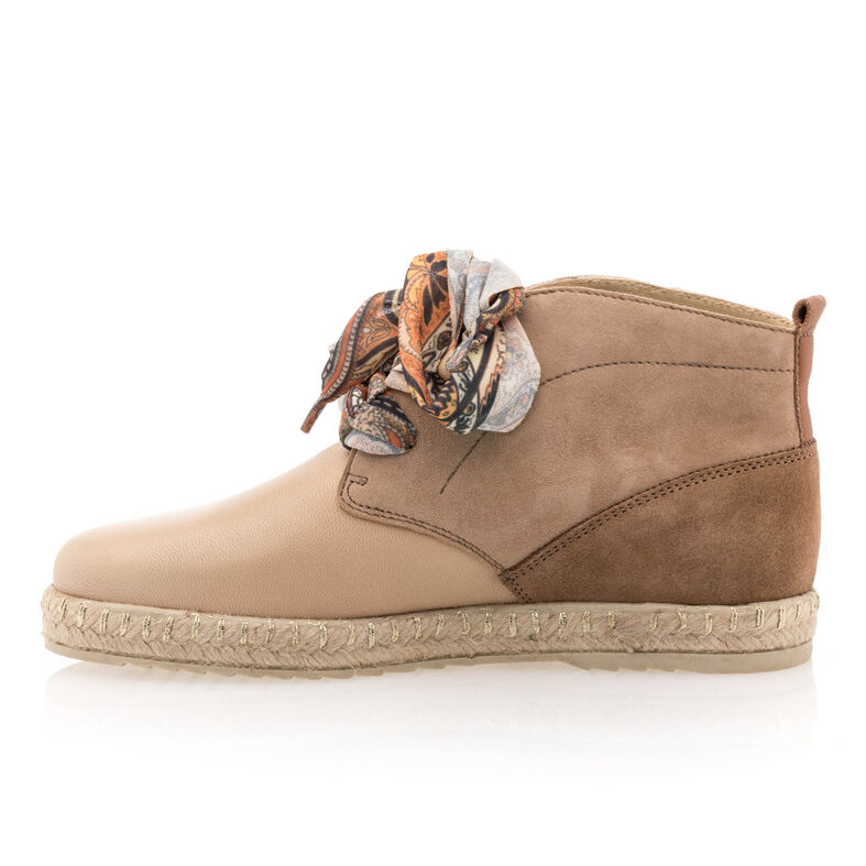 Beige dameslaarzen / enkellaarzen