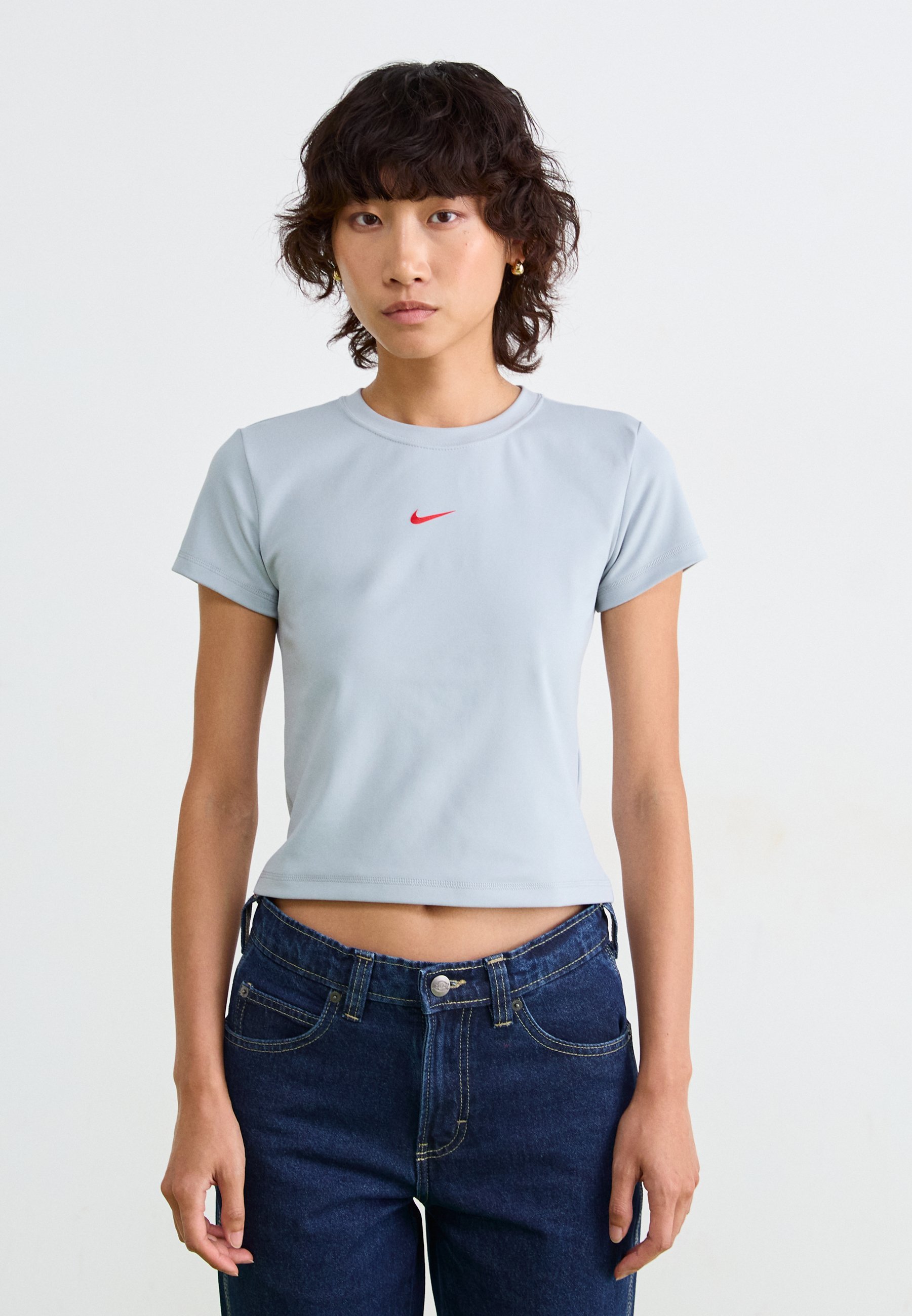Nike Sportswear -t-paidat