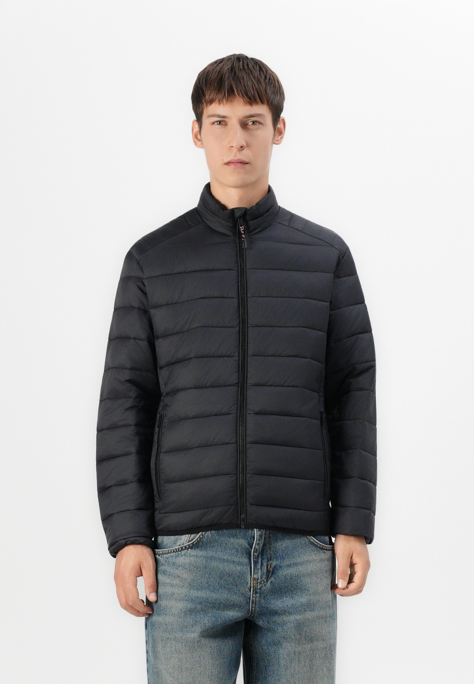 JJEBRADLEY LIGHT PUFFER COLLAR - Lehká bunda - black