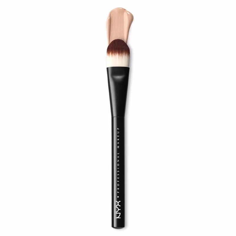 Pro kist za nanošenje ravnog pudera - NYX Professional Makeup