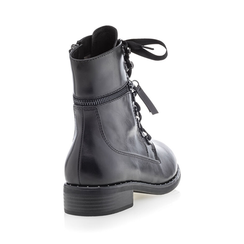 Botas negras de mujer / Botines