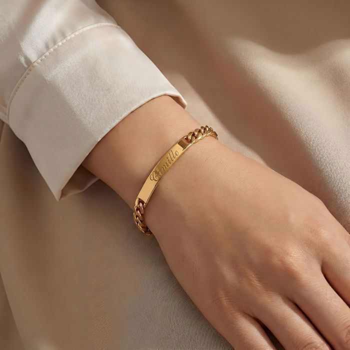 Pulsera - Mujer - Cadena tipo curb - Identity - 19 cm - Malla americana - Chapada en oro amarillo de 18k - 3 micras