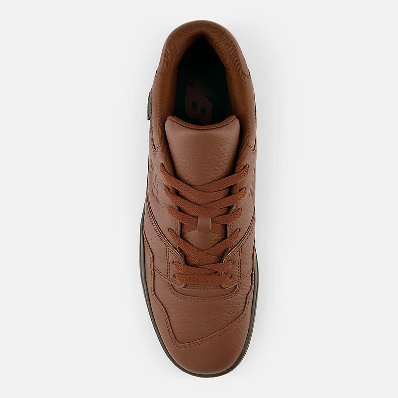 Homme 550 - Chêne riche avec Terre riche et Vert Nuit