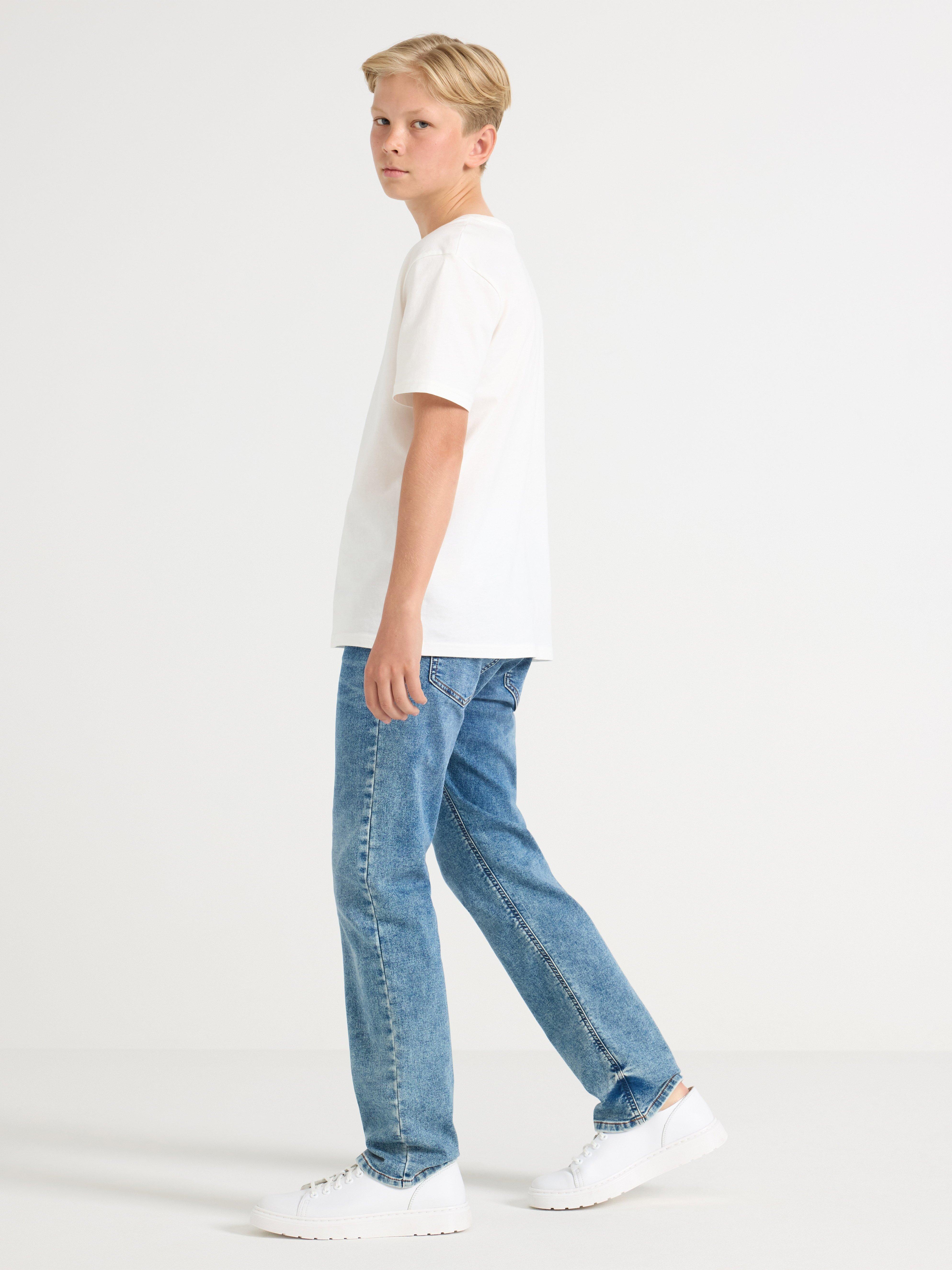 STAFFAN Calça jeans reta em malha com cintura normal. Denim