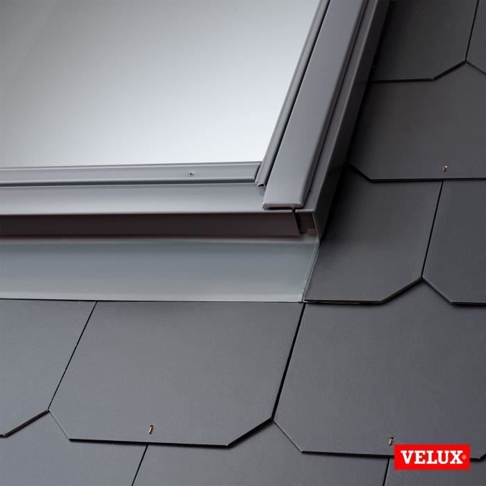 VELUX Fenêtre de toit GGL MK04 2076 (78 x 98 cm) bois, avec vitrage 76F et raccord ardoise VELUX EDL 0000