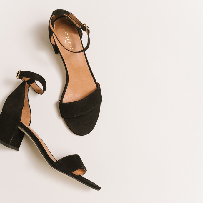 Sandales à talons carrés  en velours noir