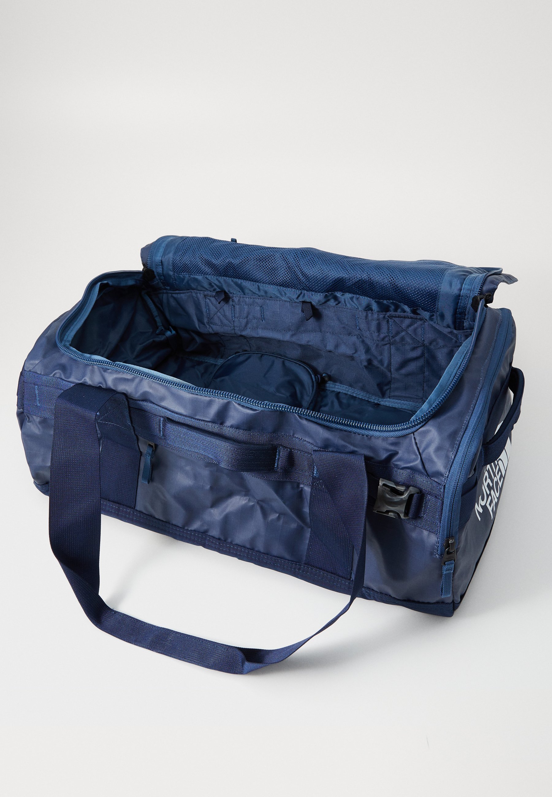 The North Face BASE CAMP VOYAGER DUFFEL 42L UNISEX - Reistas - schaduwblauw/topblauw