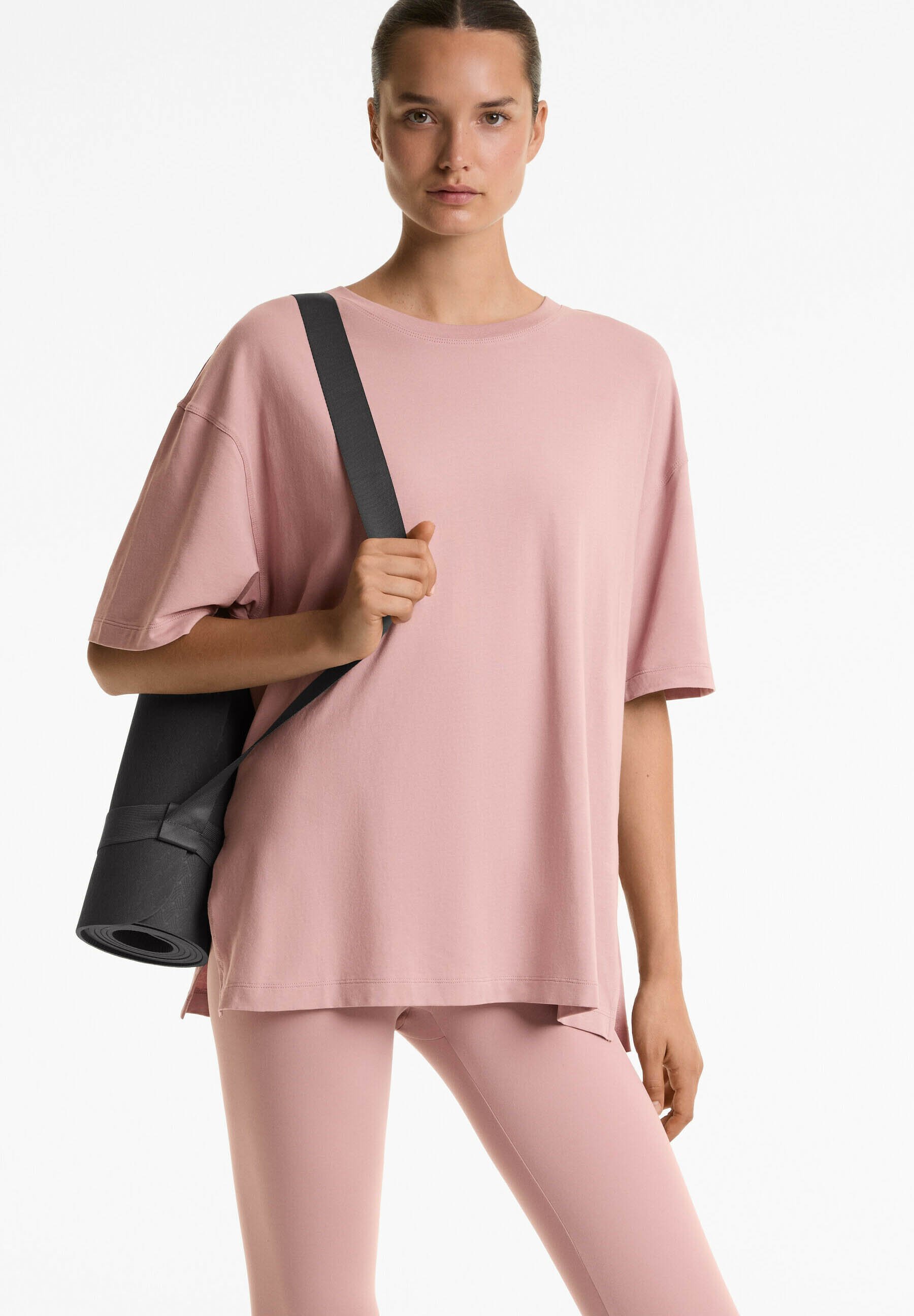 OYSHO T-shirt met korte mouwen - Basic T-shirt - zalmkleur
