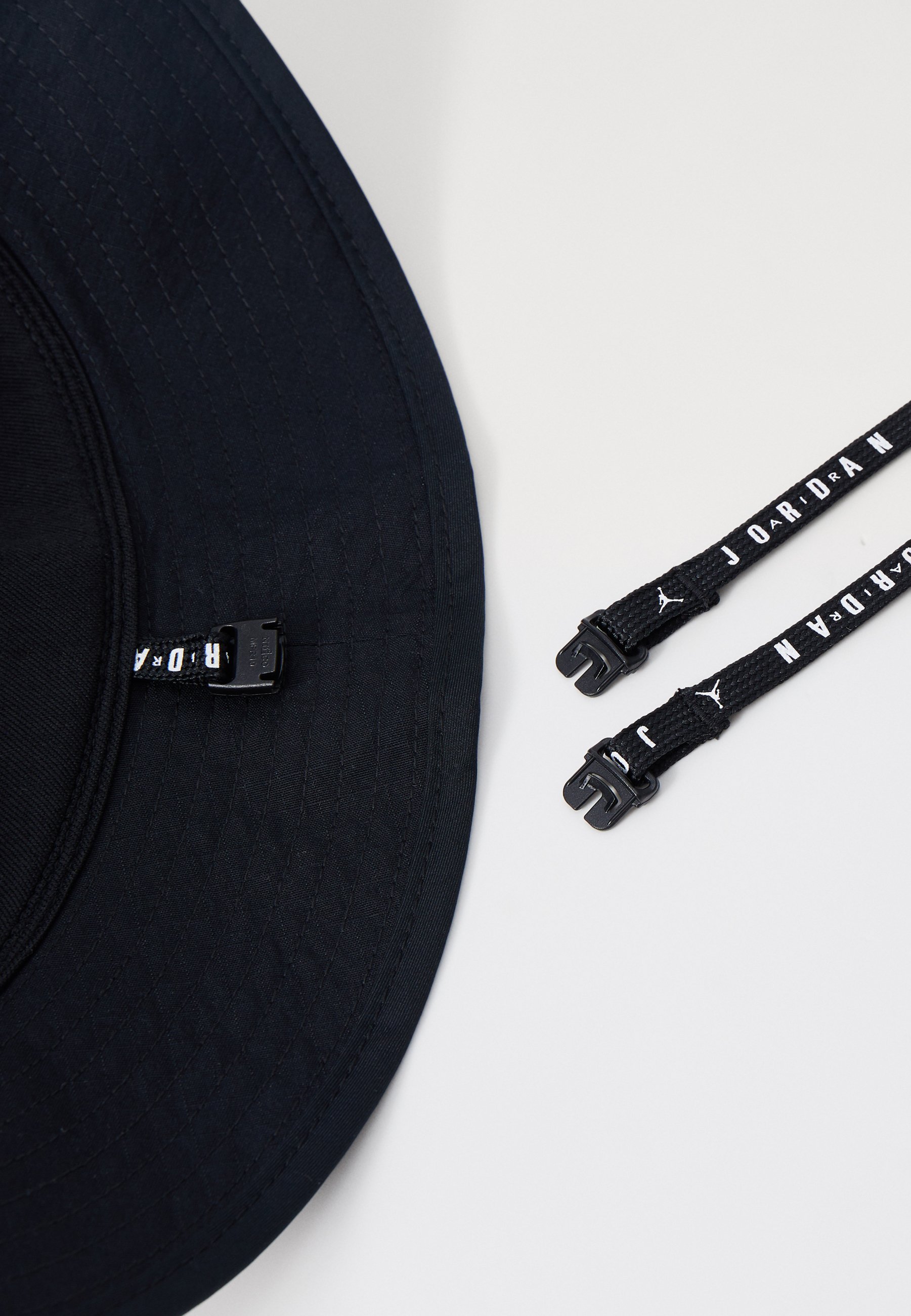 Jordan APEX BUCKET JUMPMAN UNISEX - Kapa - črna/bela