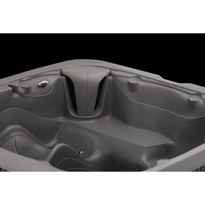 Aquarest-kylpylät, Jacuzzi®-pumpuilla, 6 hengelle, 45 hengelle, neliönmuotoinen, plug and play -poreamme otsonaattorilla