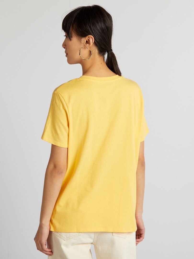 Camiseta básica - AMARILLA