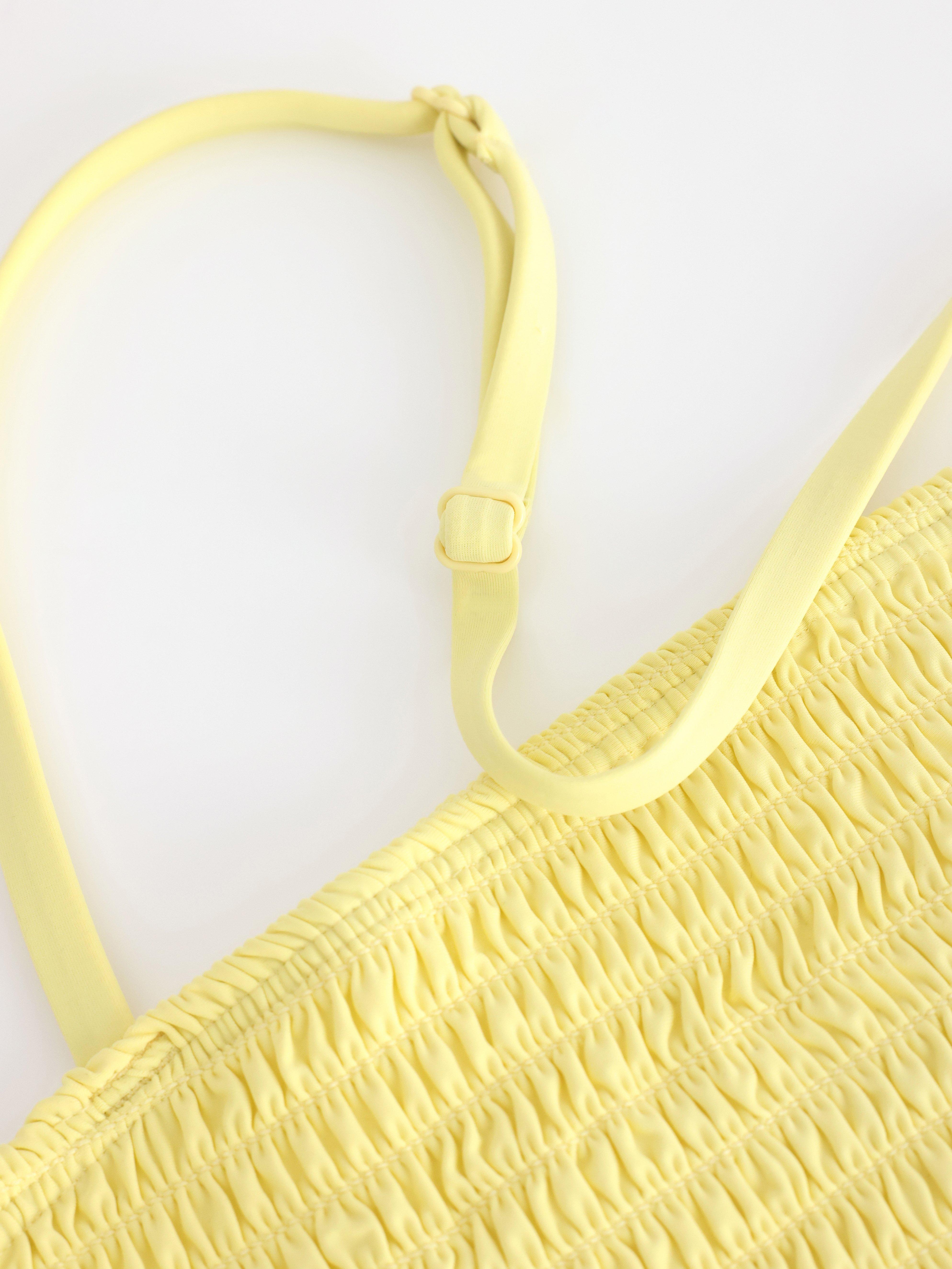 Conjunto de biquíni amarelo claro