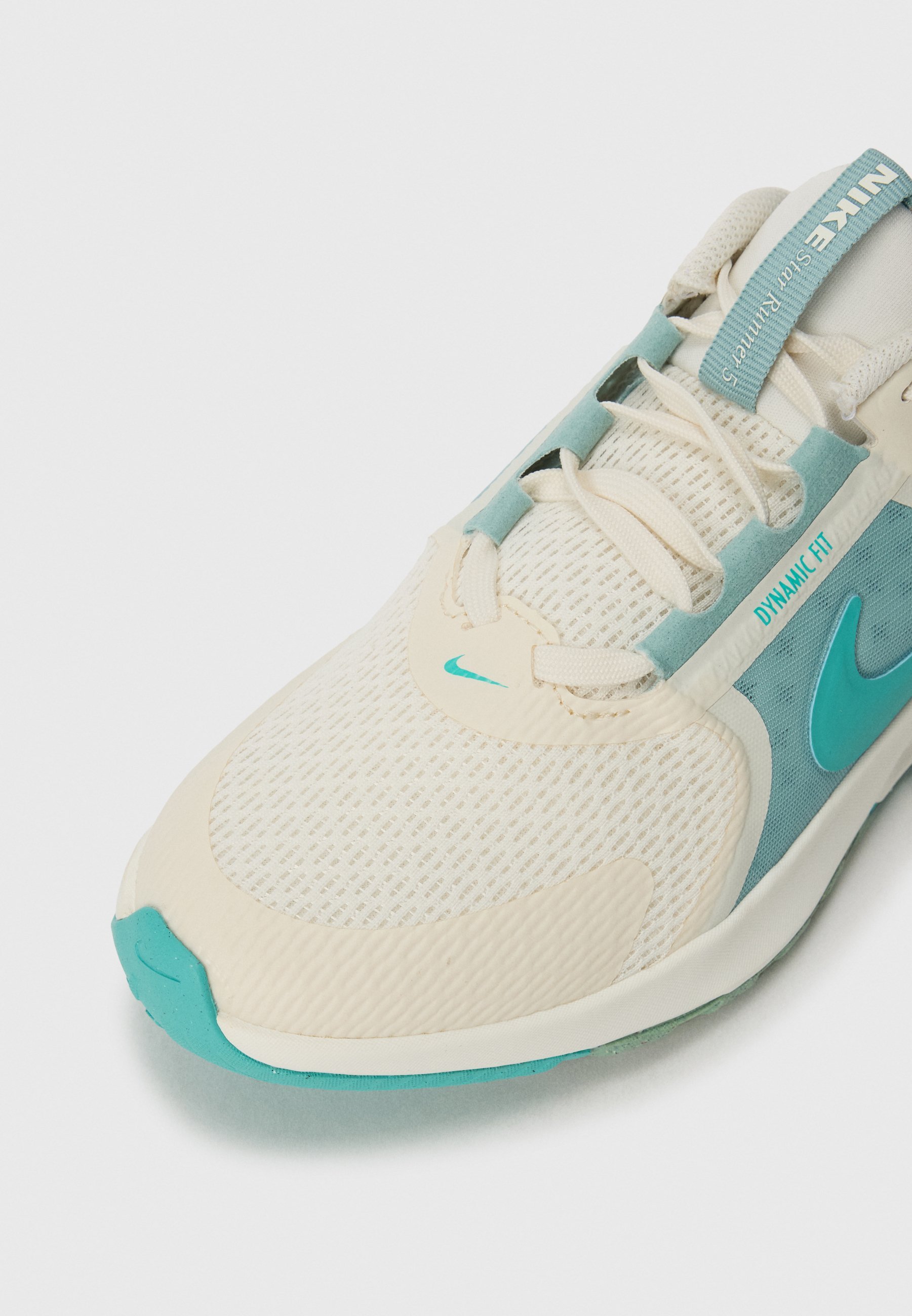Nike Performance STAR RUNNER 5 UNISEX - Hardloopschoenen voor op de weg - soft pearl/denim turq/cannon/sail