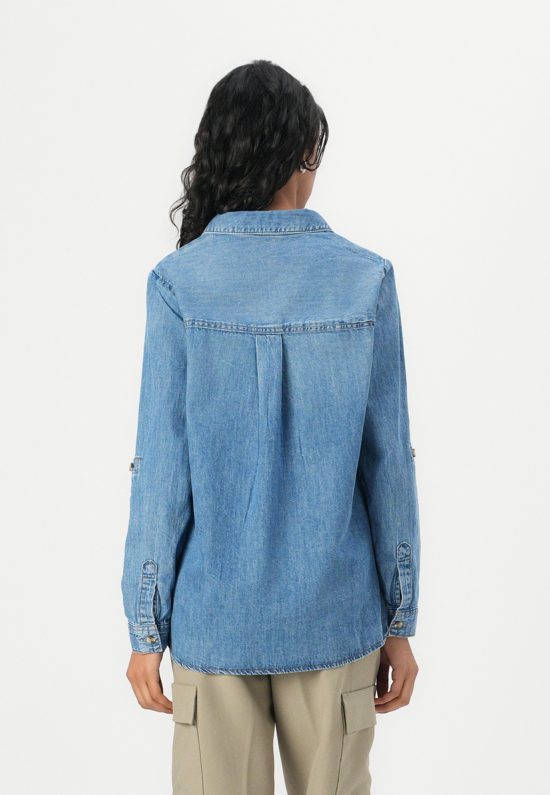 ONLY ONLYASMIN SHIRT - Bluse - medium blue denim