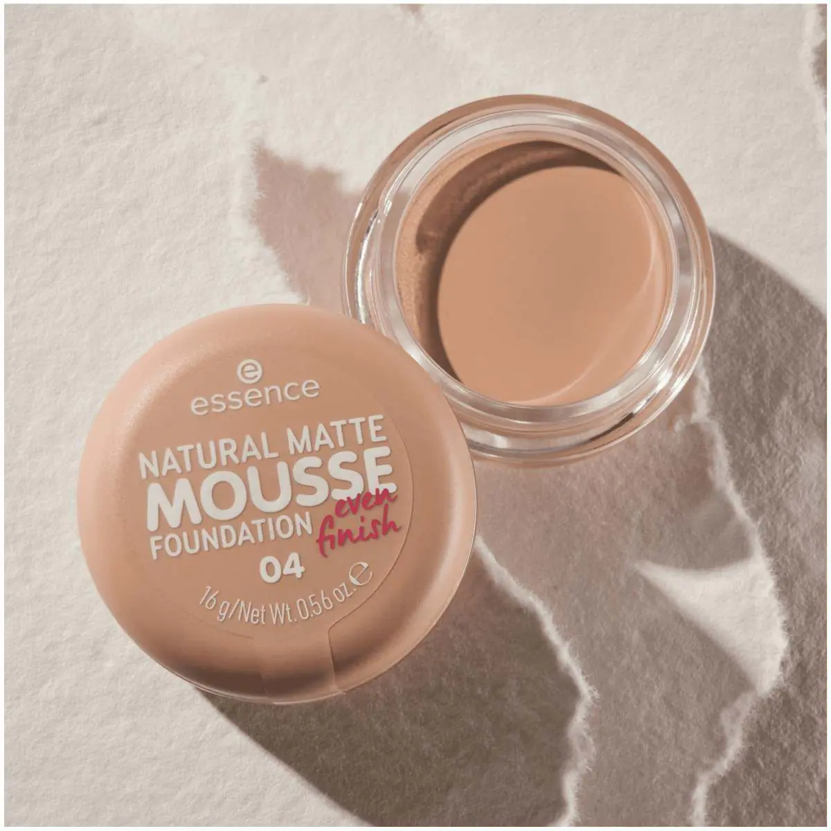 Essence Natural Matte Mousse - Foundation 04 16g