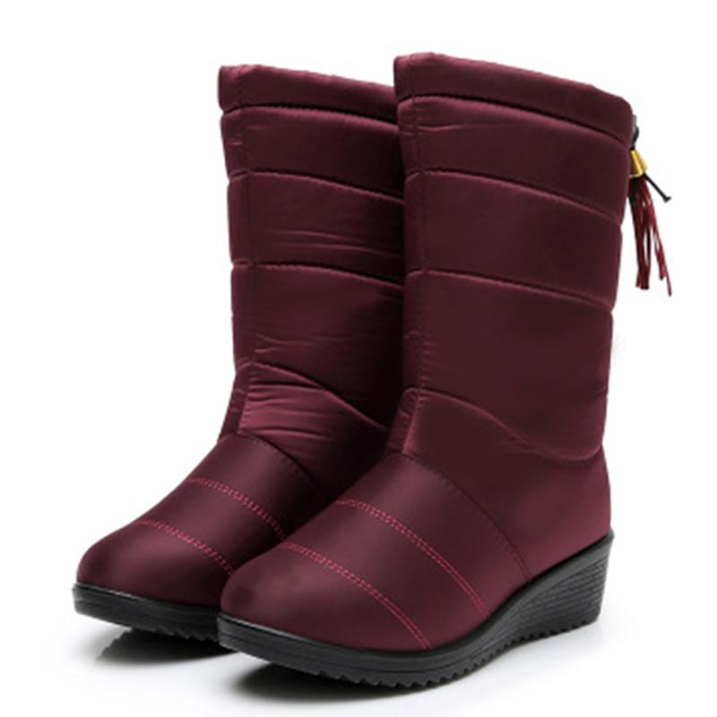 Bottes d'hiver pour femmes, mi-mollet, imperméables, à talons compensés, chaudes et fourrées.