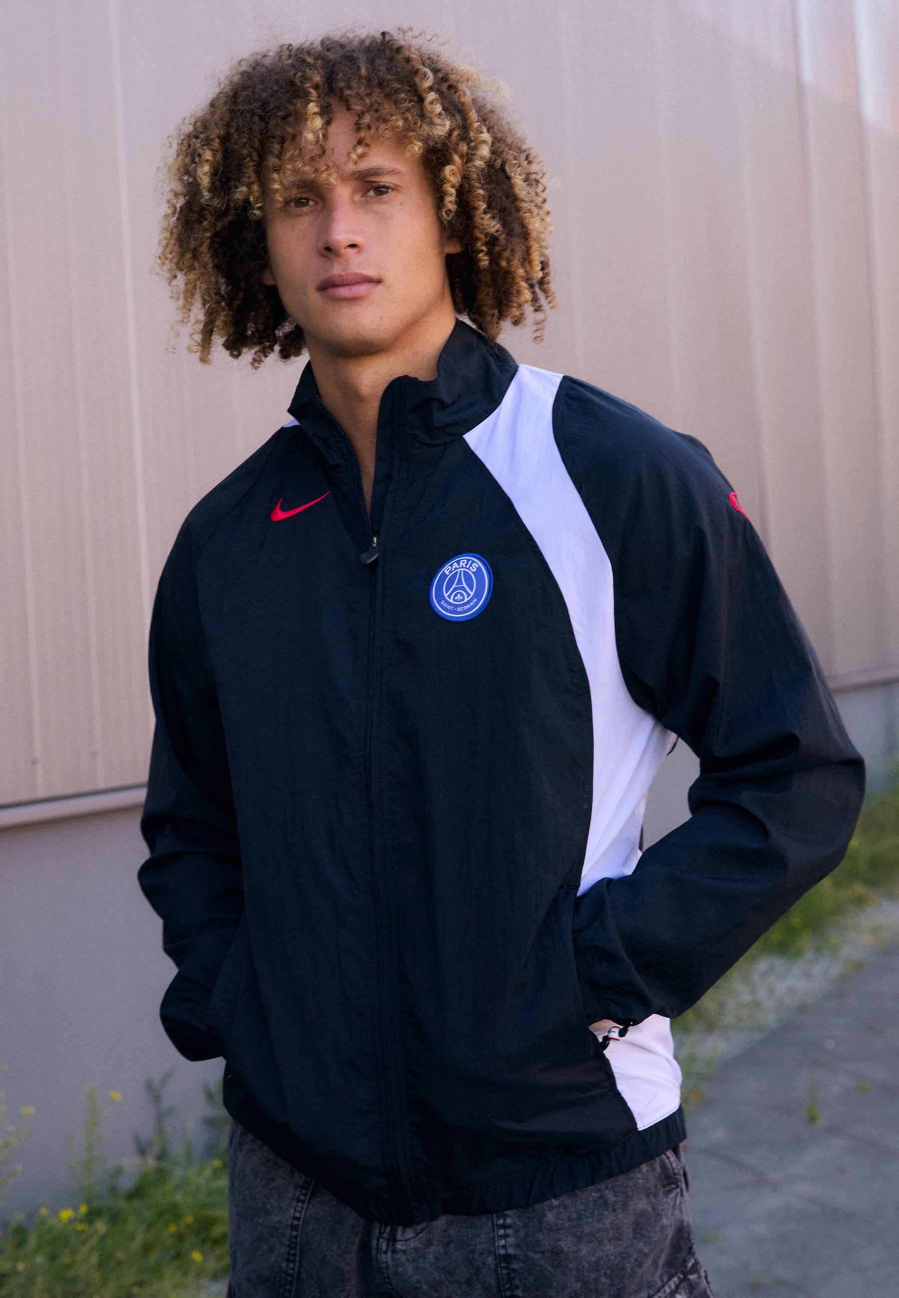 Veste de survêtement Nike Performance PARIS SAINT-GERMAIN - Tenue de club - Noir/Blanc/Rouge global